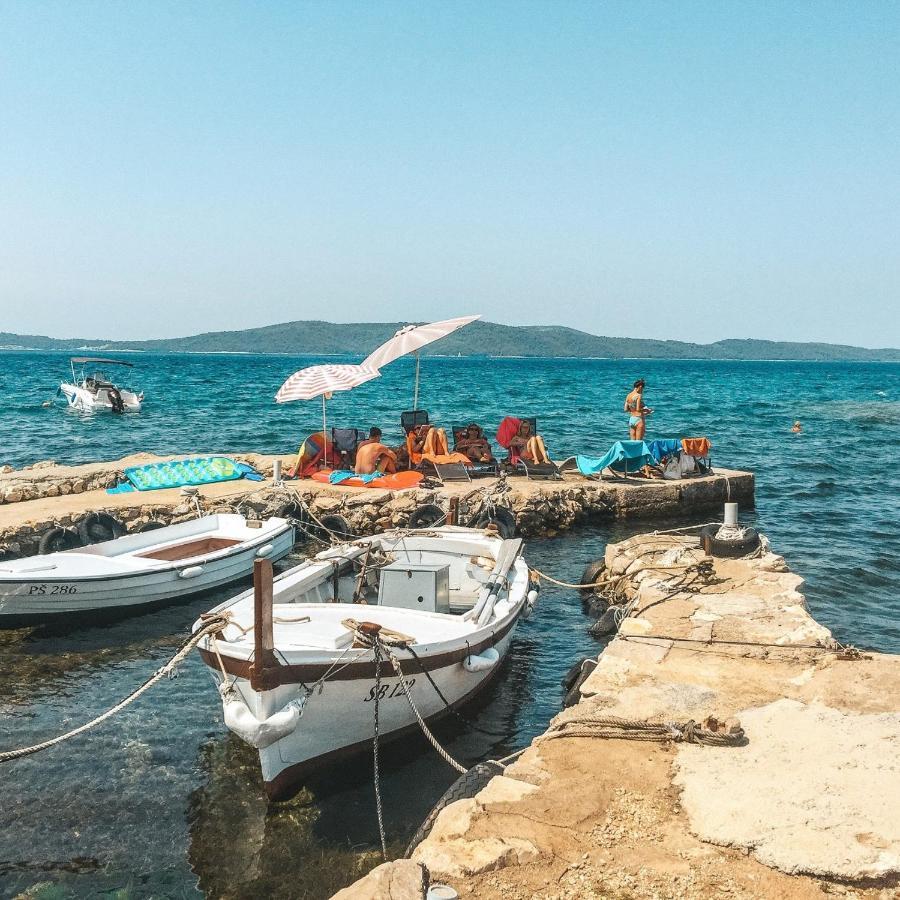 Luxury Beach Apartment W Sunset Sea Views Σίμπενικ Εξωτερικό φωτογραφία