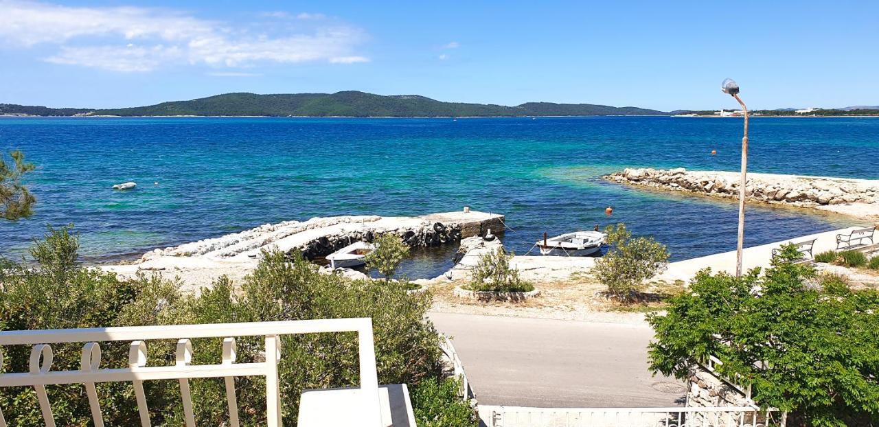 Luxury Beach Apartment W Sunset Sea Views Σίμπενικ Εξωτερικό φωτογραφία