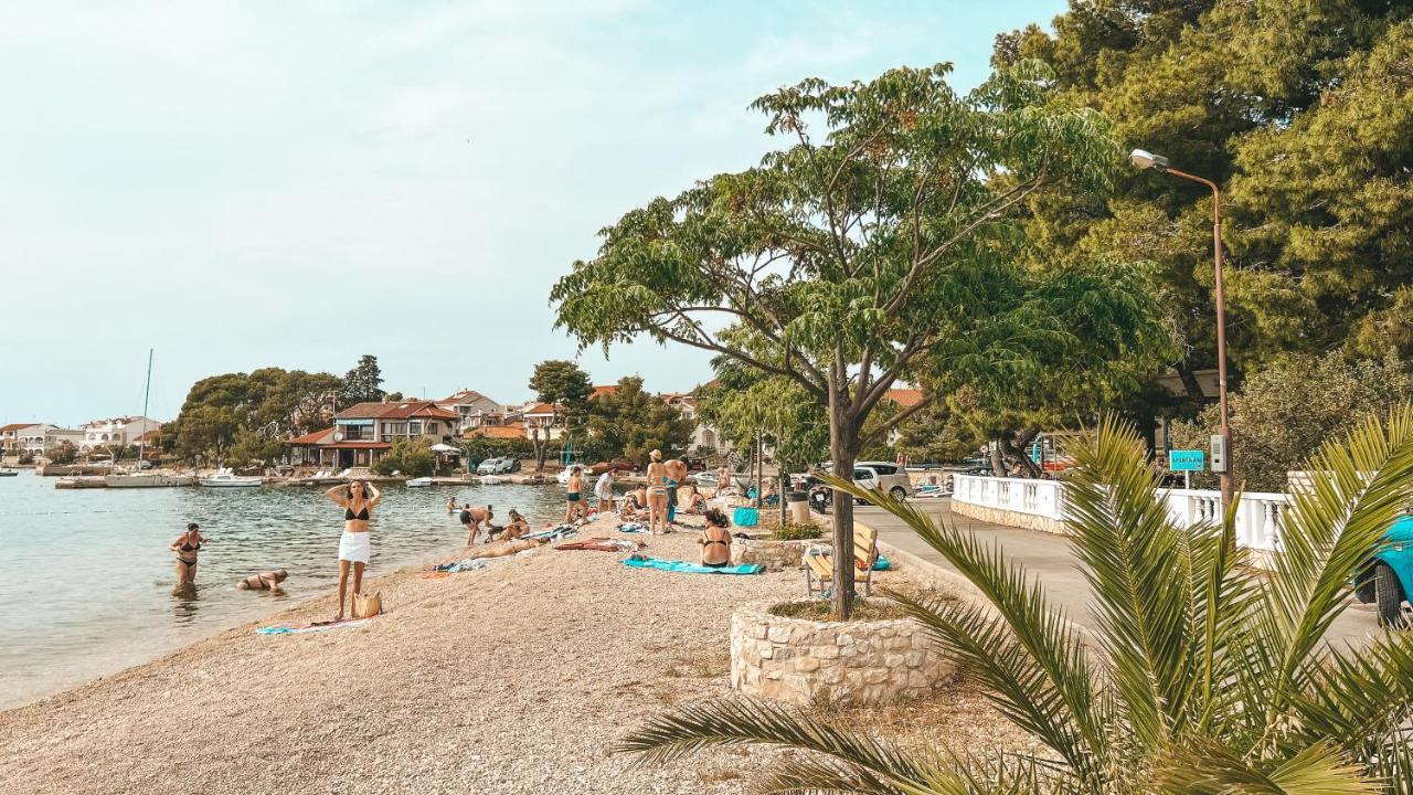 Luxury Beach Apartment W Sunset Sea Views Σίμπενικ Εξωτερικό φωτογραφία