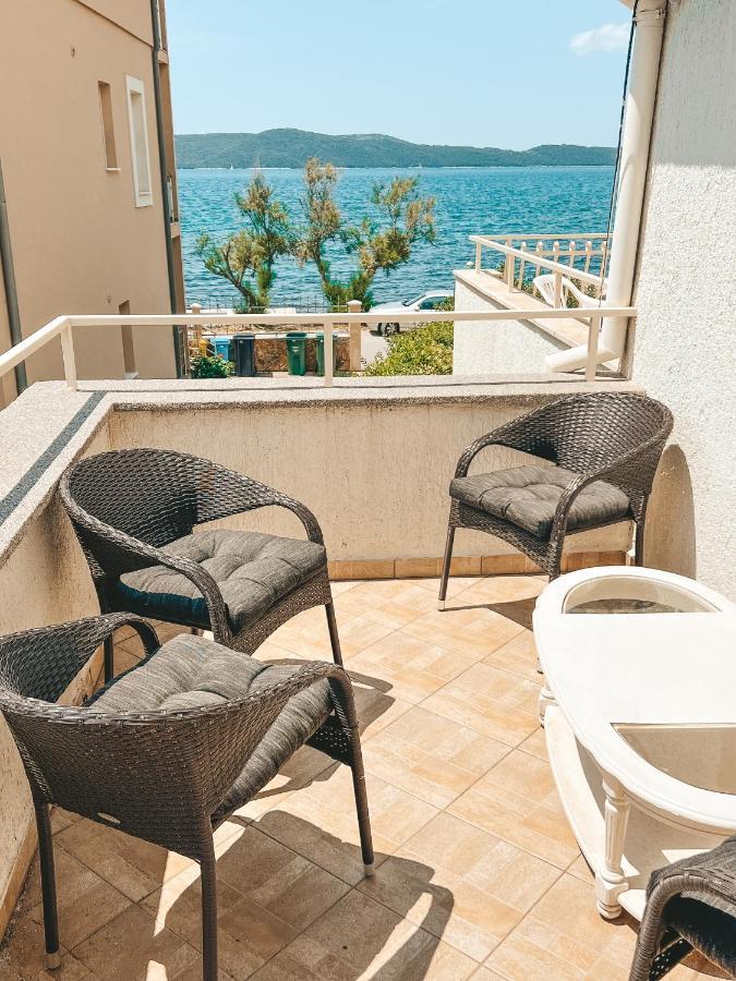 Luxury Beach Apartment W Sunset Sea Views Σίμπενικ Εξωτερικό φωτογραφία